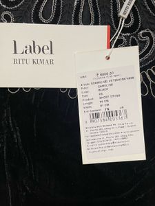 Label Ritu Kumar Black Floral Embroidered Velvet S