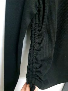 PRICE DROP Zara Dawstring Ribbed Black Top