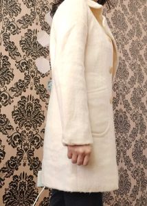 Cream Wool Overcoat: Classic and Versatile