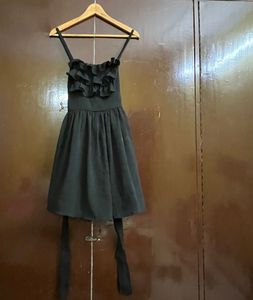 Backless Crossed Dress 🖤