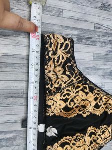 30 size embroidery look 🧡