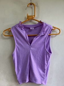 2 Crop Top style stree store