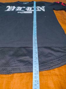 The &#39;VLLN&#39; Hybrid Mesh Street Tee