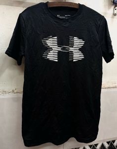 Under Armour T-Shirt (Small Size-S)