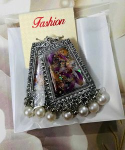 Floral Resin Drop Earrings