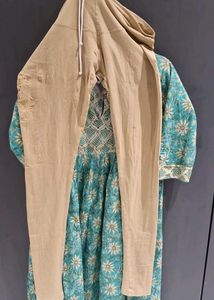 Kurti Legging Set (free dupatta on no negotiation)