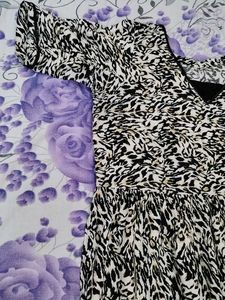 Nyra Cut Kurti
