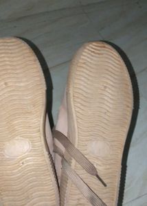 FOREVER GLAM Women&#39;s Casual Sneakers