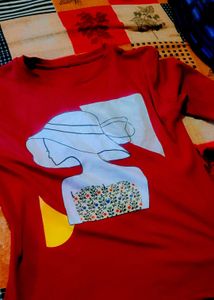 Maroon Graphic Tee