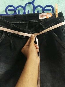 Stylish Black Jeans