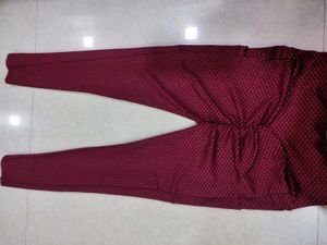 Red Textured Leggings