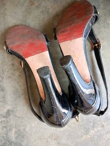 Black Heel
