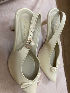 Selling These Jm Looks Heels