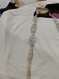 White Wollen Top