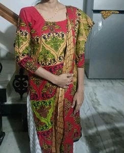 Stylish Printed Churidhar Set