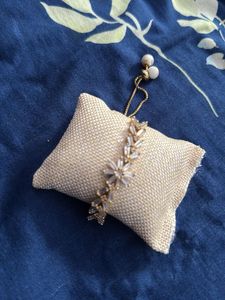 Floral Crystal Bracelet