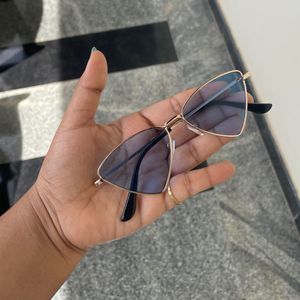 Blue-Tinted Triangle Frame Sunglasses