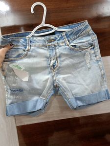 Kenneth Cole Denim Shorts Women