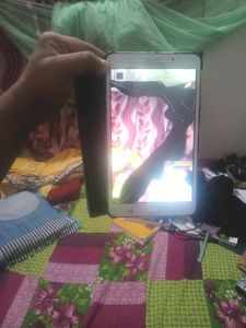Samsung Galaxy Tab 4 7.0 (3G) Display Problem