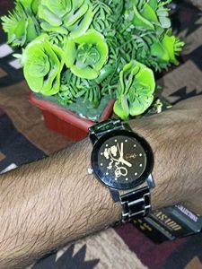 Elegant Women&#39;s Watch