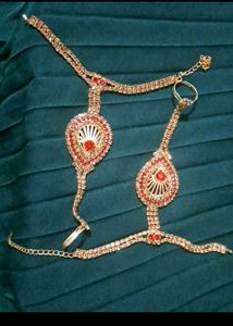 Hand Jewellery