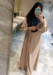New Tranding Abaya