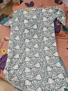 Beautiful Kashmiri Kurti