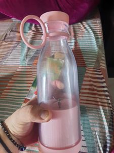 Mini juicer handy chargable