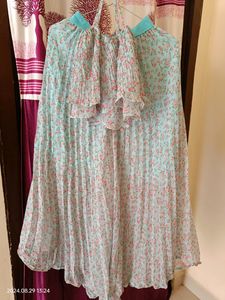New Skirt Top