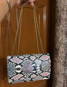 Chic Clutch