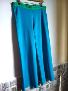 Size Large Reebok Aqua Track Pants