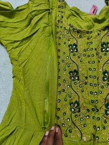 Feeding kurti with pant&amp; dupatta