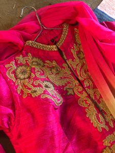 Elegant Pink Festive Kurta Set