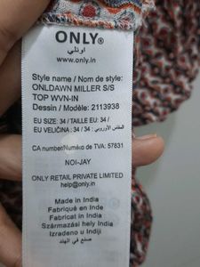 Retro Print Tie-Waist Top