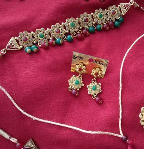 Choker Set