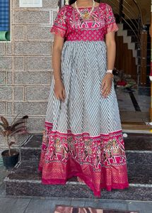 Ethnic Gown For Occasions