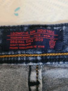 Stylish Blue Denim Jeans