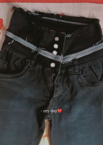 Black Jeans