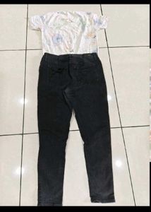 Printed Women&#39;s T-Shirt with jeans Spykar