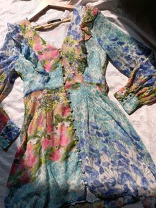 Zara Floral  Mini Dress 💙