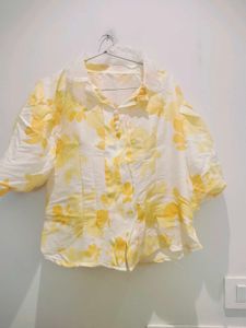 Floral Top - Yellow Just Used Once
