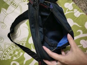 FREEBIE!!! NAVY BLUE REGULAR SLING BAG (ADJUSTABLE