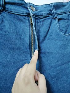 High-Waisted Skinny Jeans