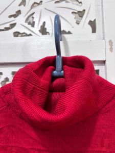 🎀Imported Red Turtleneck Sweater