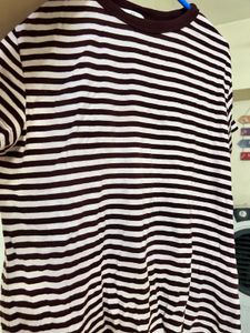 Beautiful Maroon Strip Textured T-shirt
