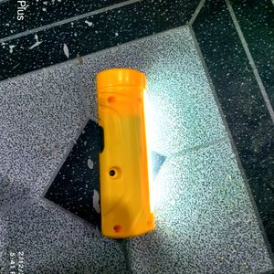 LED LITHIUM RECHARGEABLE TORCH
