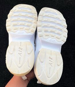 Nike Airmax Graviton &#39;White&#39;