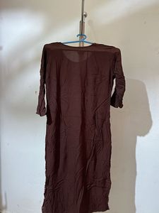 maroon Kurtha