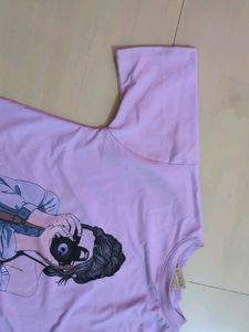 Purple Tshirt For Women On Jeans
