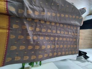 Grey and Maroon Saree (Women&#39;s)
